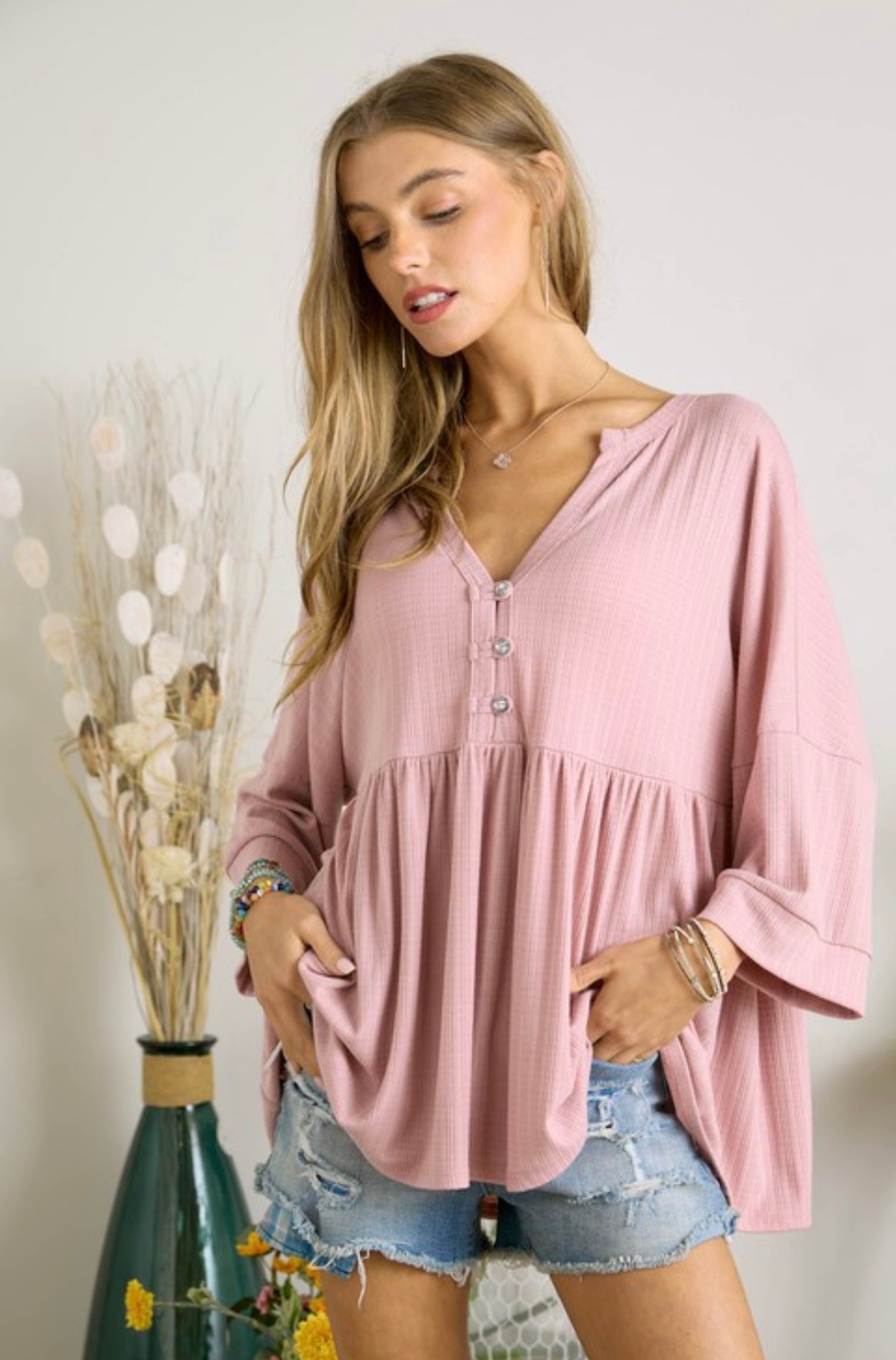 SOLID V NECK BUTTON DOWN LOOSE TOP